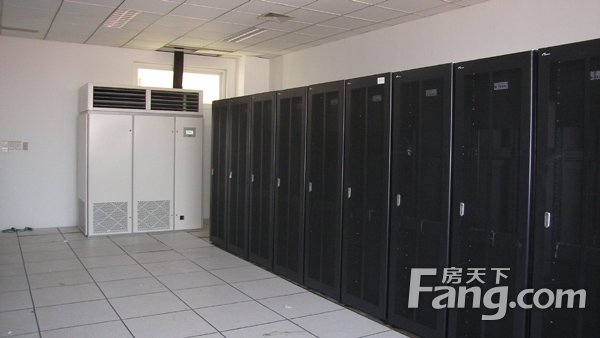 機(jī)房專用空調(diào)的特點(diǎn)及選購(gòu)注意事項(xiàng)有哪些